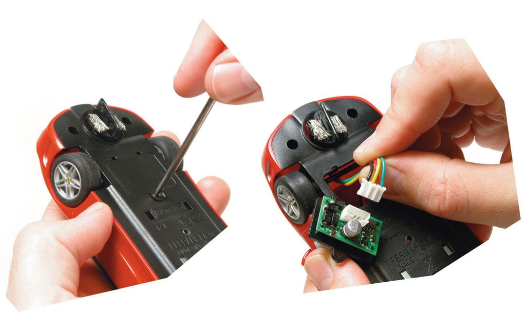 Scalextric C8515 Easy Fit Digital Plug Totara Hobbies Limited