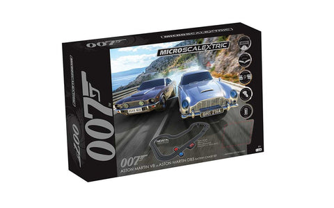 Micro Scalextric G1171 James Bond 007 Race Set - Aston Martin DB5 vs V8